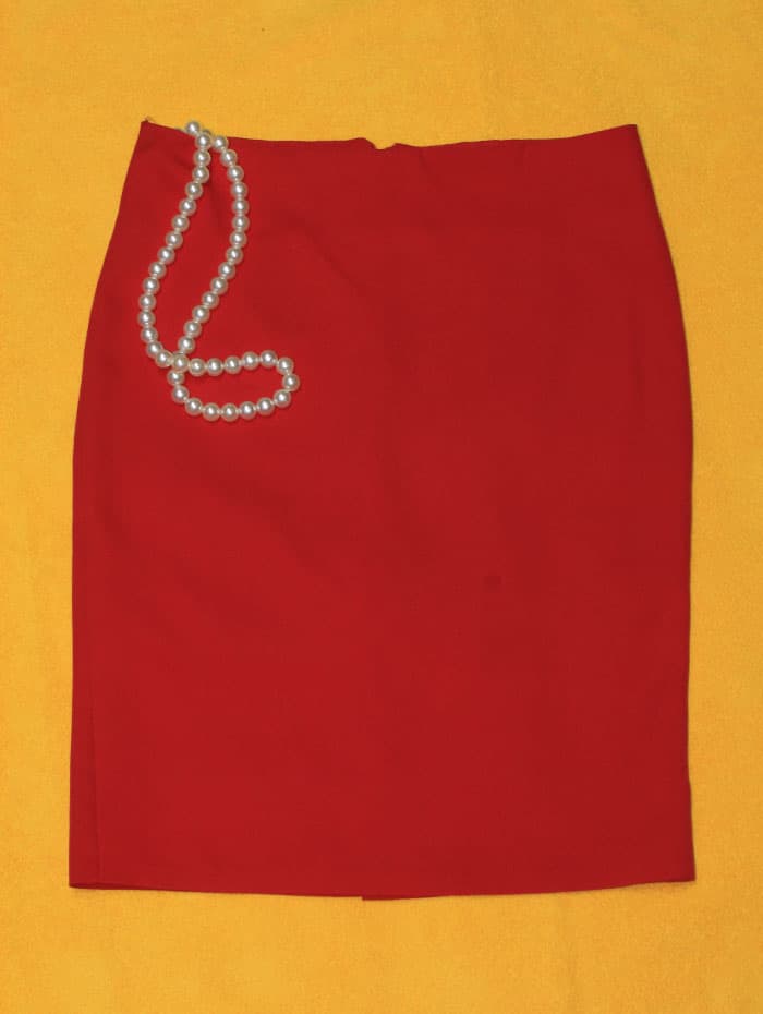دامن کوتاه زنانه رنگ قرمز 